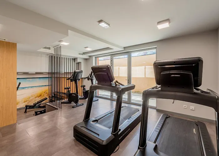 Apartamenty Sun Seasons 24 - Klifowa - Wellness & Spa, Silownia, Sala Zabaw